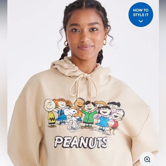 NWT Peanuts® Aéropostale Group Gathering Pullover Hoodie Tan size S Unisex - Picture 2 of 6